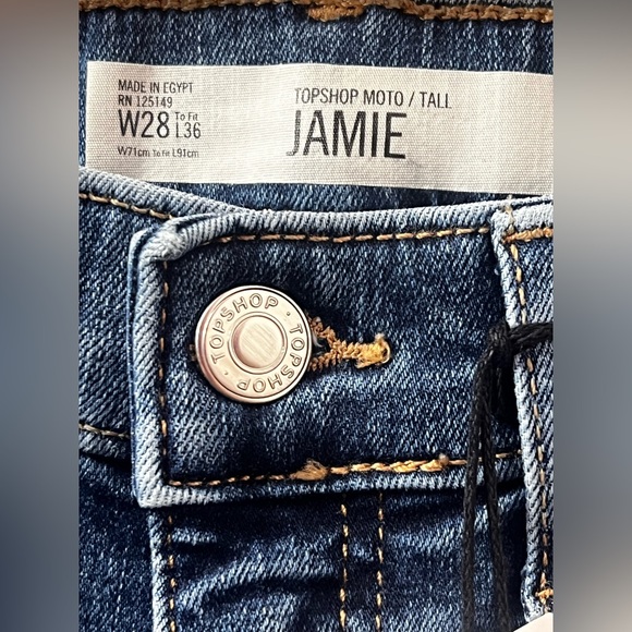 Moto TopShop Jamie High Waist Ankle Grazer Jeans NWT - Picture 7 of 11